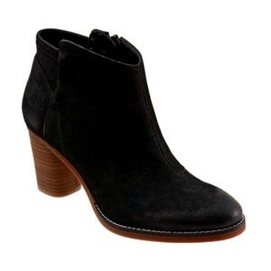 Women's SoftWalk Kora Bootie, Black Size 11N